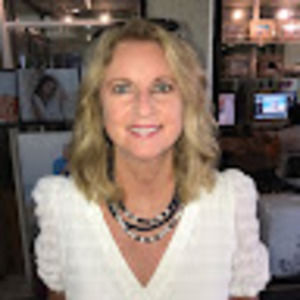 Meet your Posher, Jackie